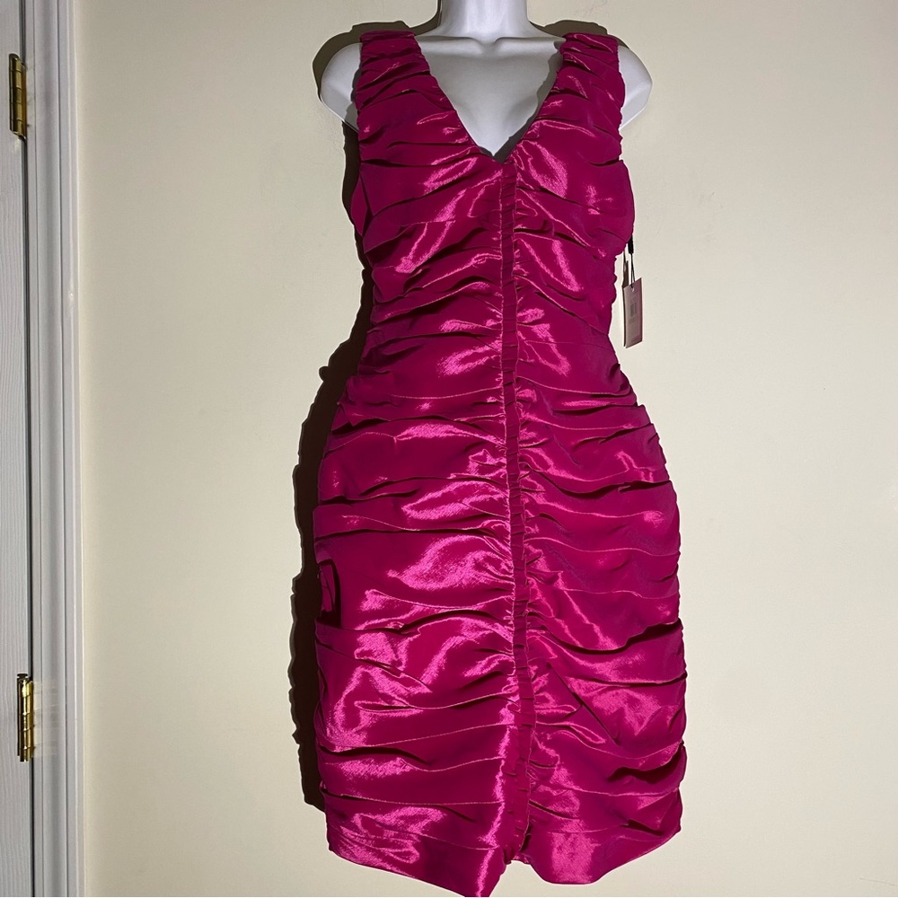 Calvin Klein | Fuchsia ruched sleeveless dress
